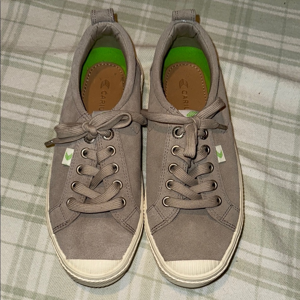 Cariuma Taupe Suede Sneakers with Green Insole